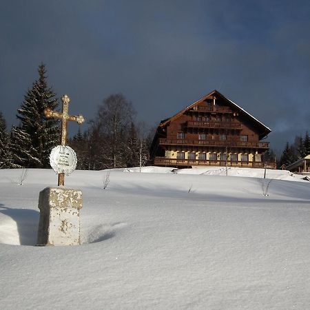 كفيلدا Hotel Alpska Vyhlidka المظهر الخارجي الصورة