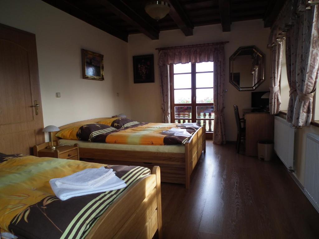 كفيلدا Hotel Alpska Vyhlidka الغرفة الصورة